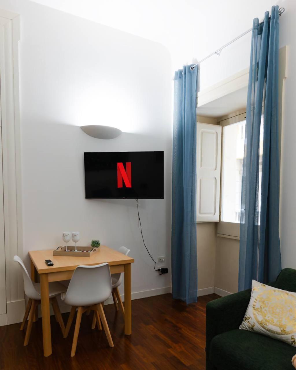 Davids Room Palazzo Tamborino Lecce Bagian luar foto